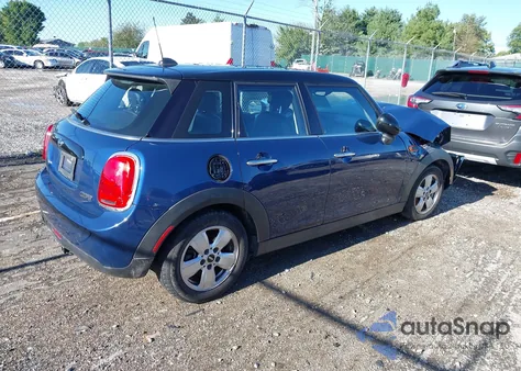 2016 Mini Hardtop Cooper from USA, damaged, VIN WMWXU1C56G2D09826